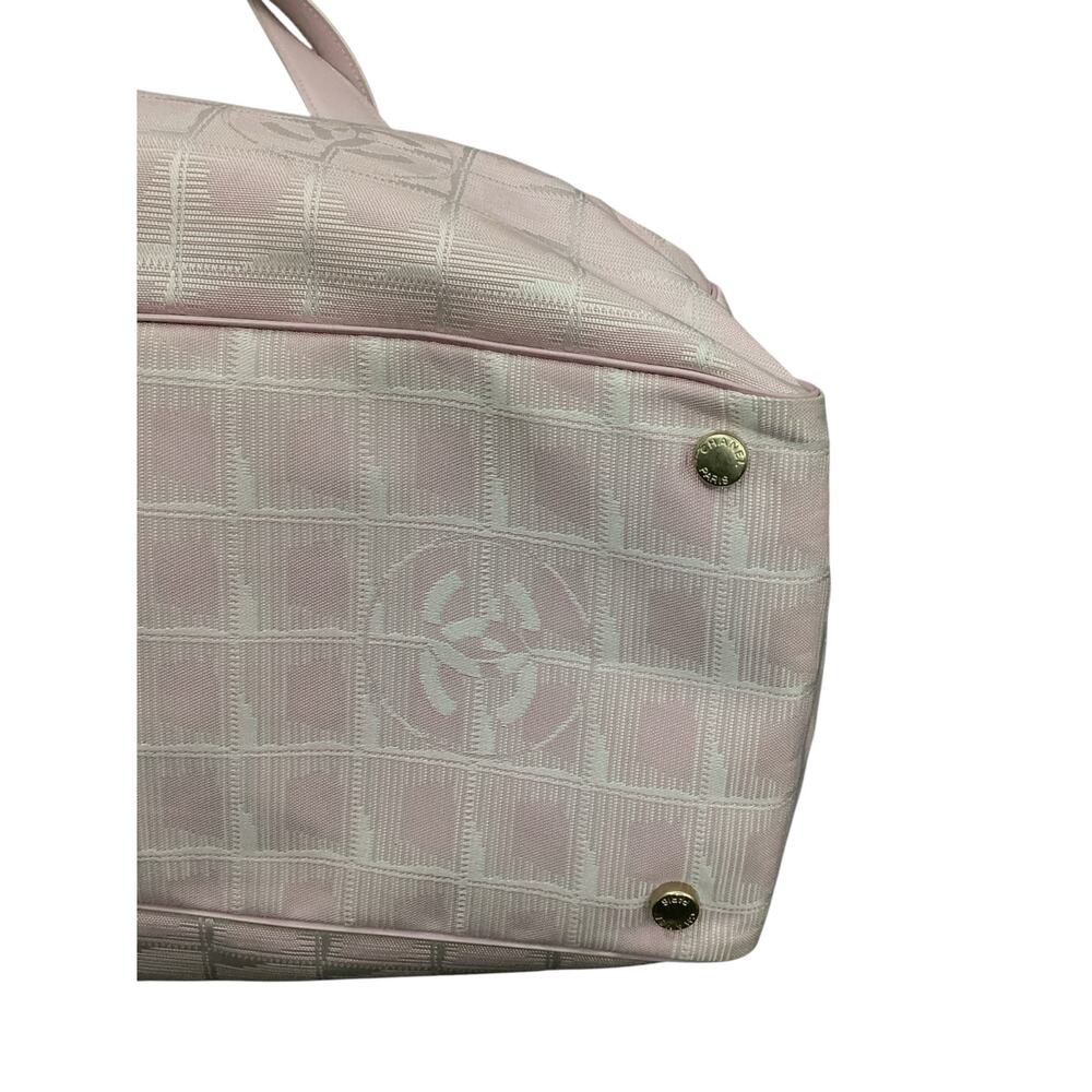 Vintage Chanel Pink Tote - Picture 3 of 6